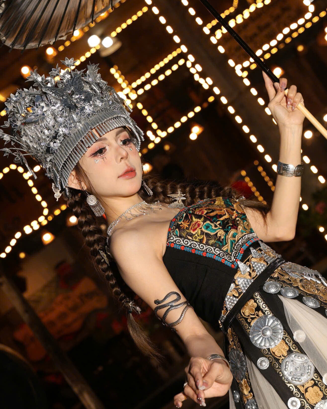 Trang phục dân tộc 5