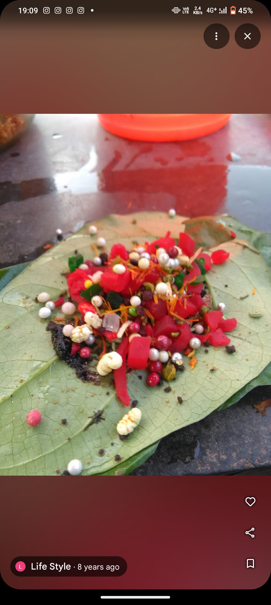 Open paan with fresh masala toppings